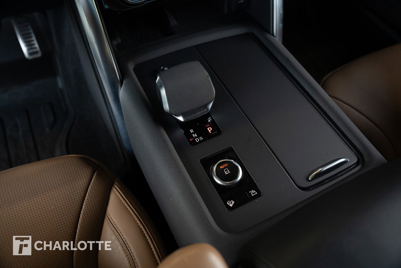 Used 2023 Land Rover Discovery HSE R-Dynamic image 21