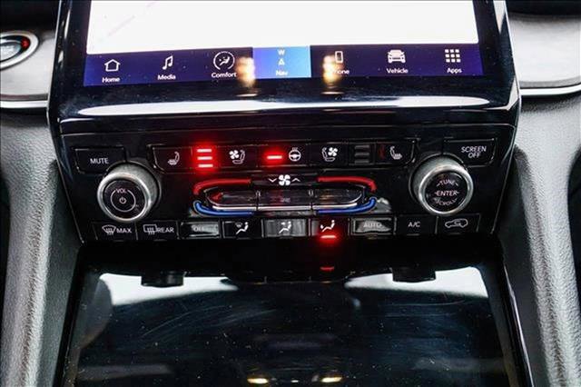 Used 2022 Jeep Grand Cherokee Overland AWD/4WD image 20