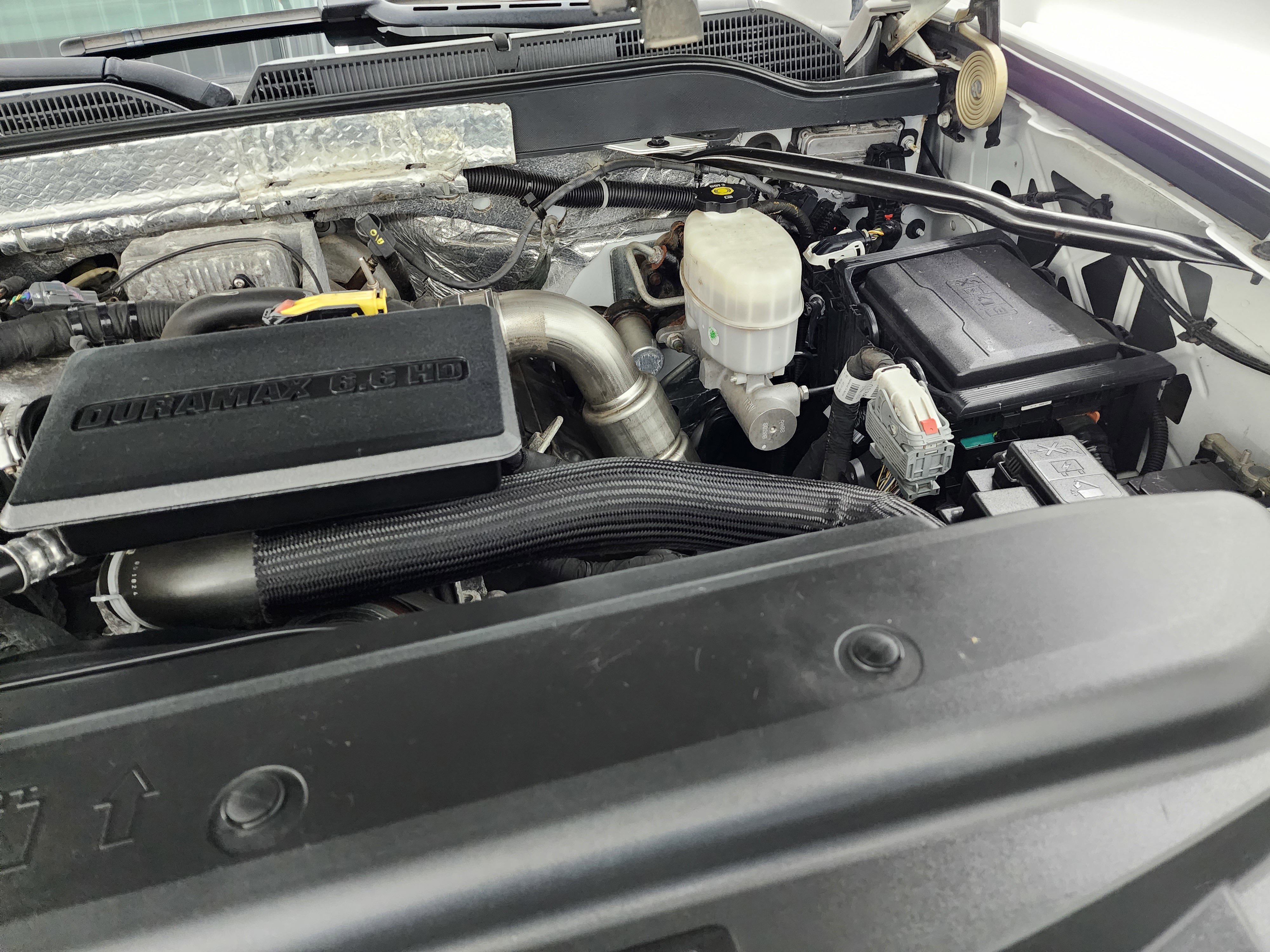 Used 2018 Chevrolet Silverado 3500 High Country w/ Duramax Plus Package image 17