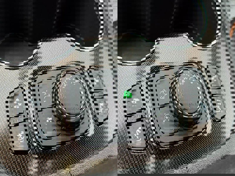 Used 2023 GMC Acadia AT4 w/ Preferred Package image 22