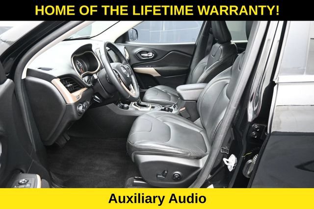 Used 2018 Jeep Cherokee Limited AWD/4WD image 14