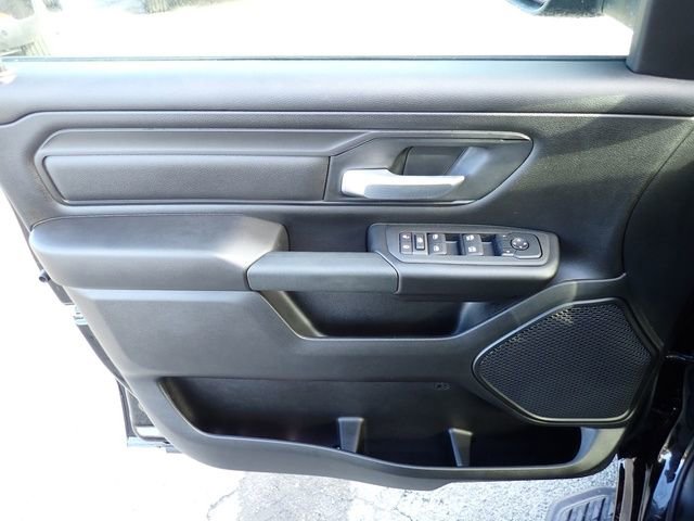 New 2026 RAM 1500 Express AWD/4WD image 17