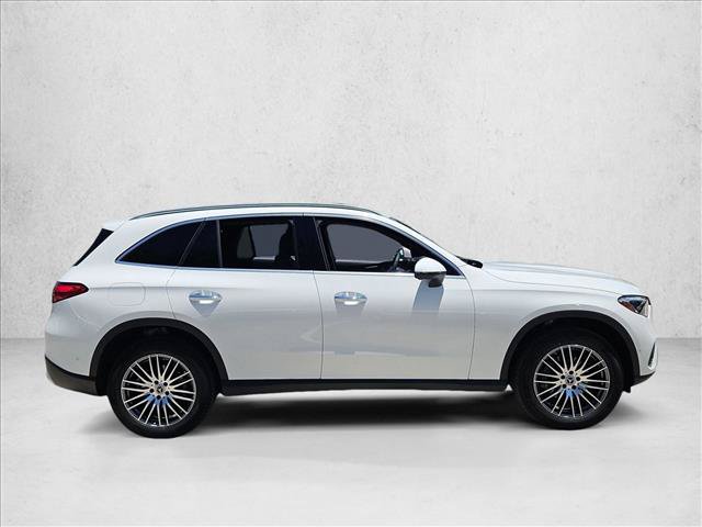 Certified 2026 Mercedes-Benz GLC 300 image 4
