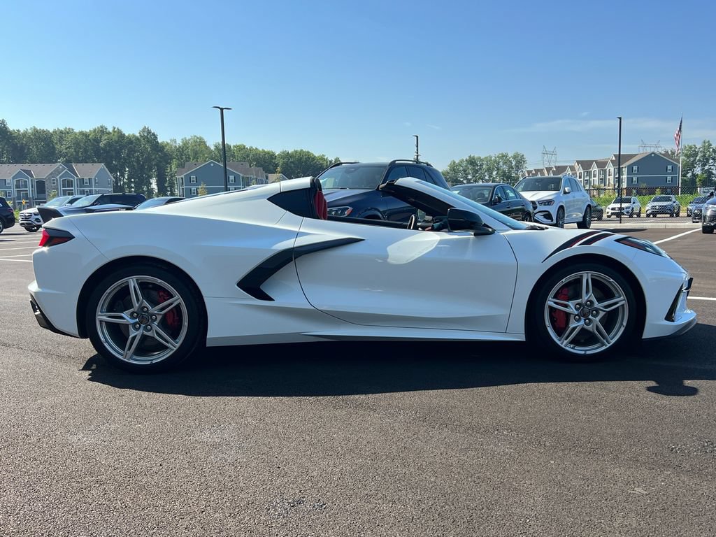 Used 2023 Chevrolet Corvette Stingray Preferred Cpe w/ Z51 Performance Package RWD image 8