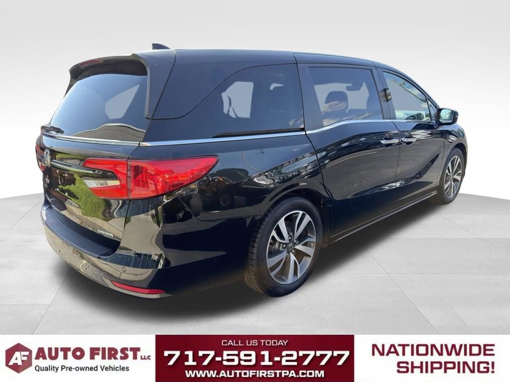 Used 2023 Honda Odyssey Touring image 3