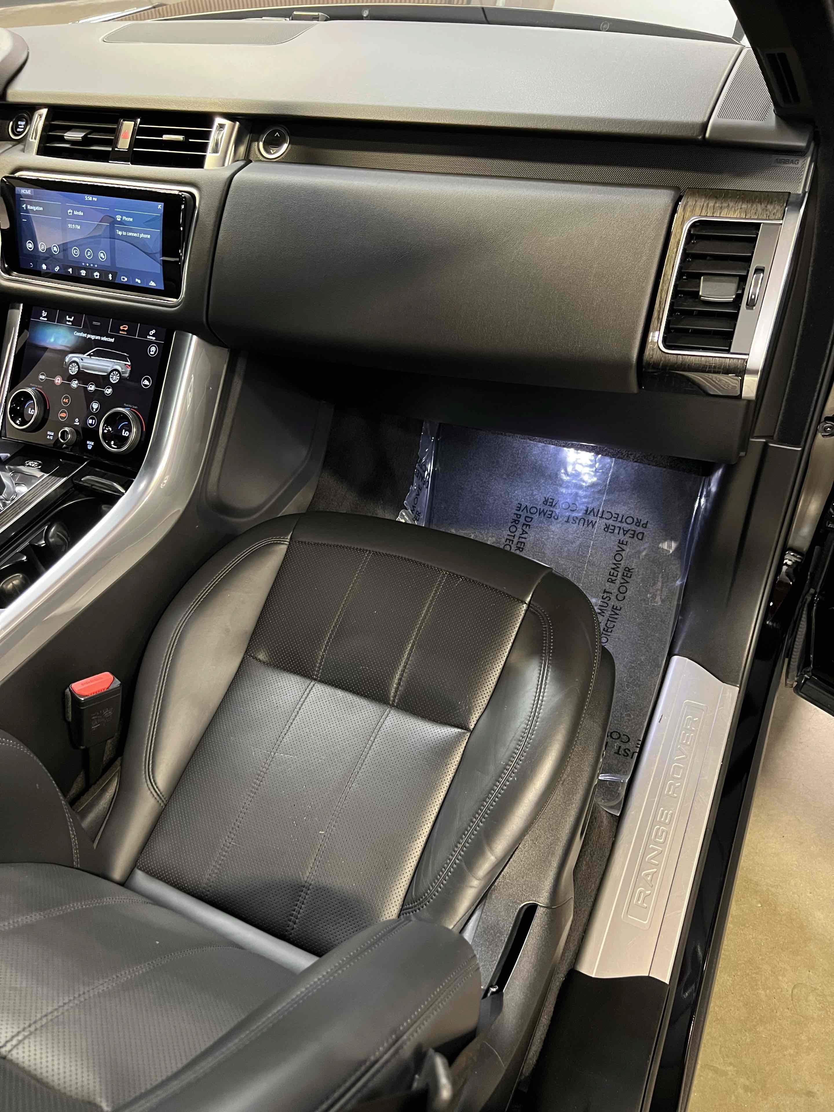 Used 2019 Land Rover Range Rover Sport HSE AWD/4WD image 35