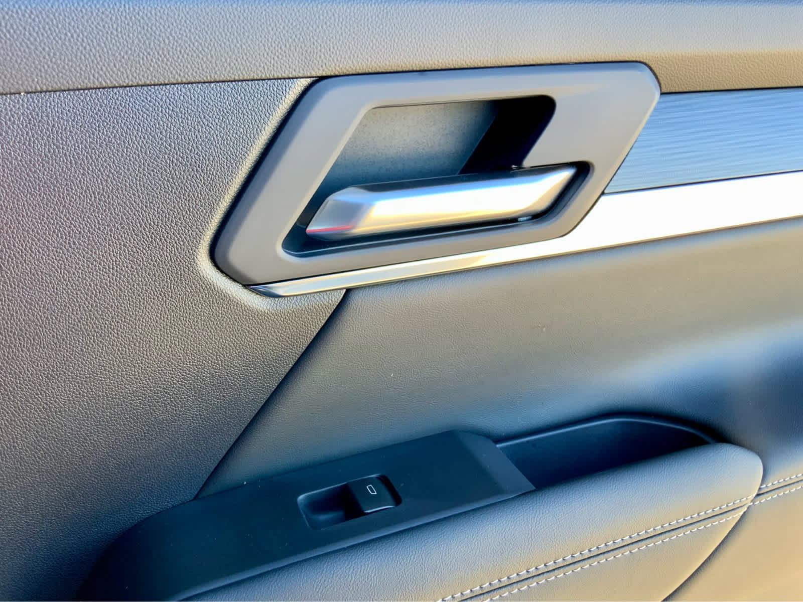 New 2026 GMC Terrain Elevation image 50