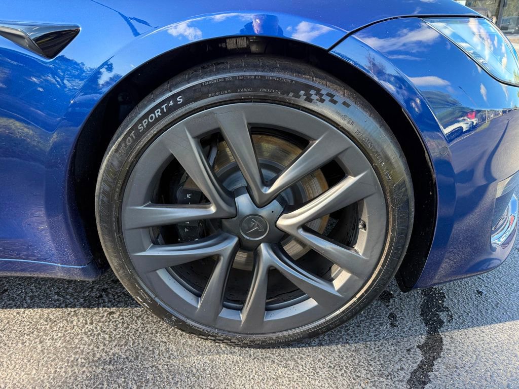 Used 2022 Tesla Model S Plaid image 37