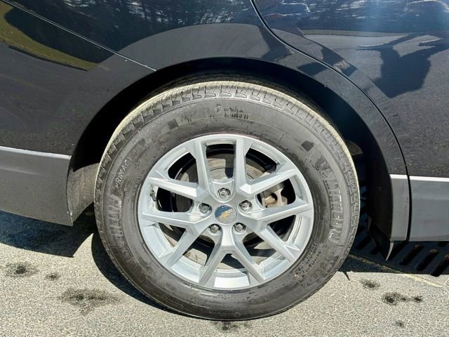Used 2024 Chevrolet Equinox LT w/ LPO, Floor Liner Package image 30