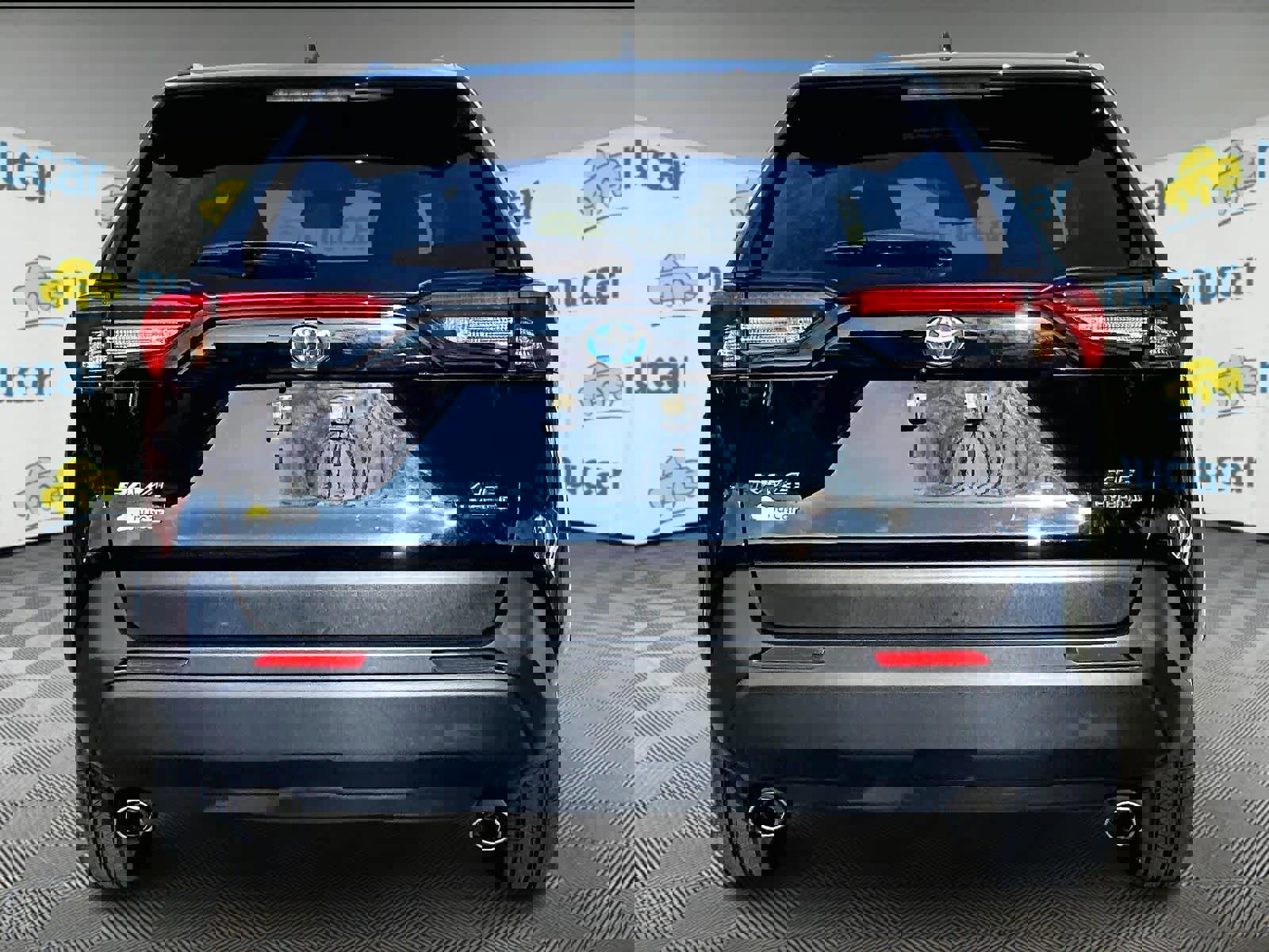 Used 2023 Toyota RAV4 XLE image 5