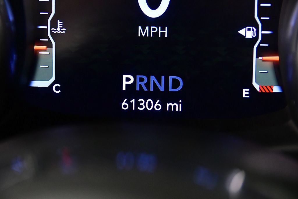 Used 2019 Jeep Wrangler Unlimited Sahara AWD/4WD image 15