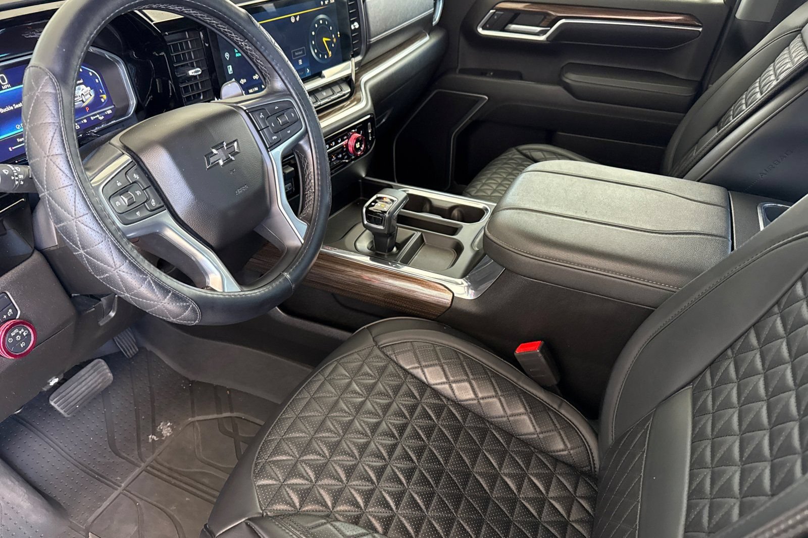 Used 2023 Chevrolet Silverado 1500 RST w/ Protection Package RWD image 13