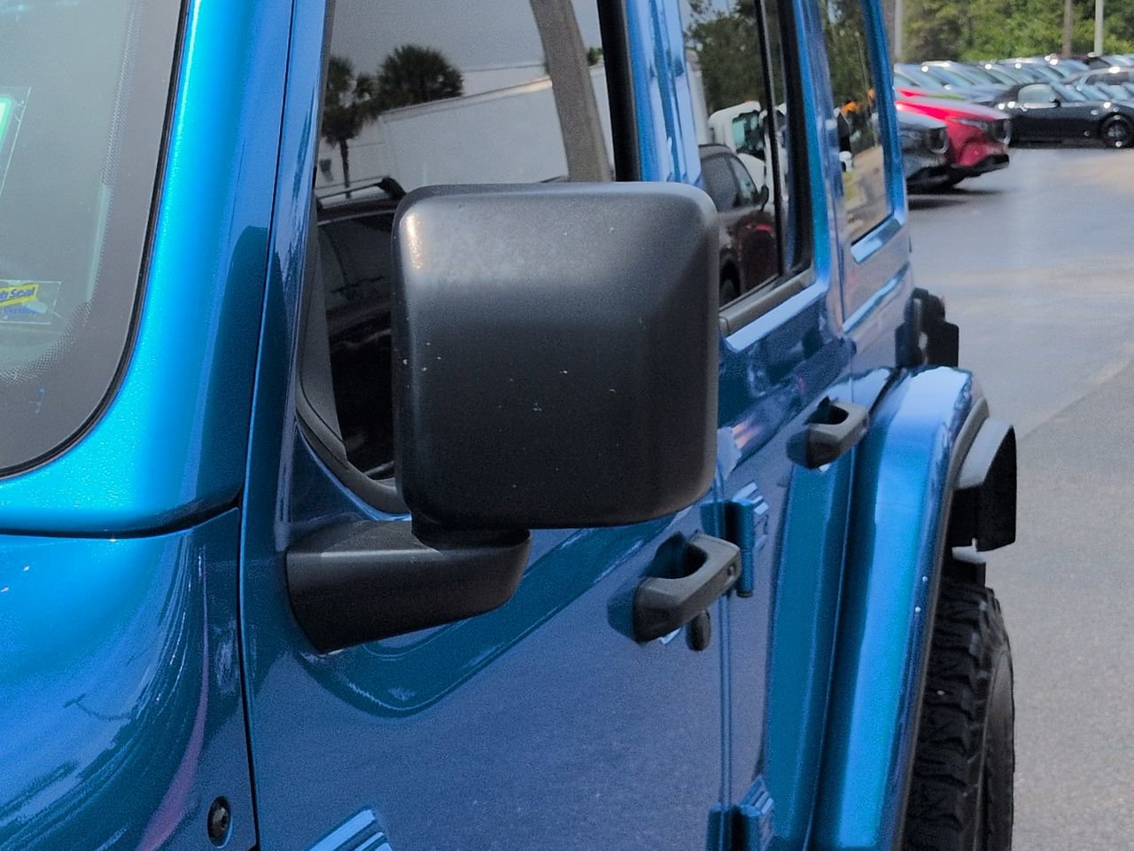 Used 2023 Jeep Wrangler Unlimited Rubicon 392 w/ Xtreme Recon 35" Tire Package AWD/4WD image 12