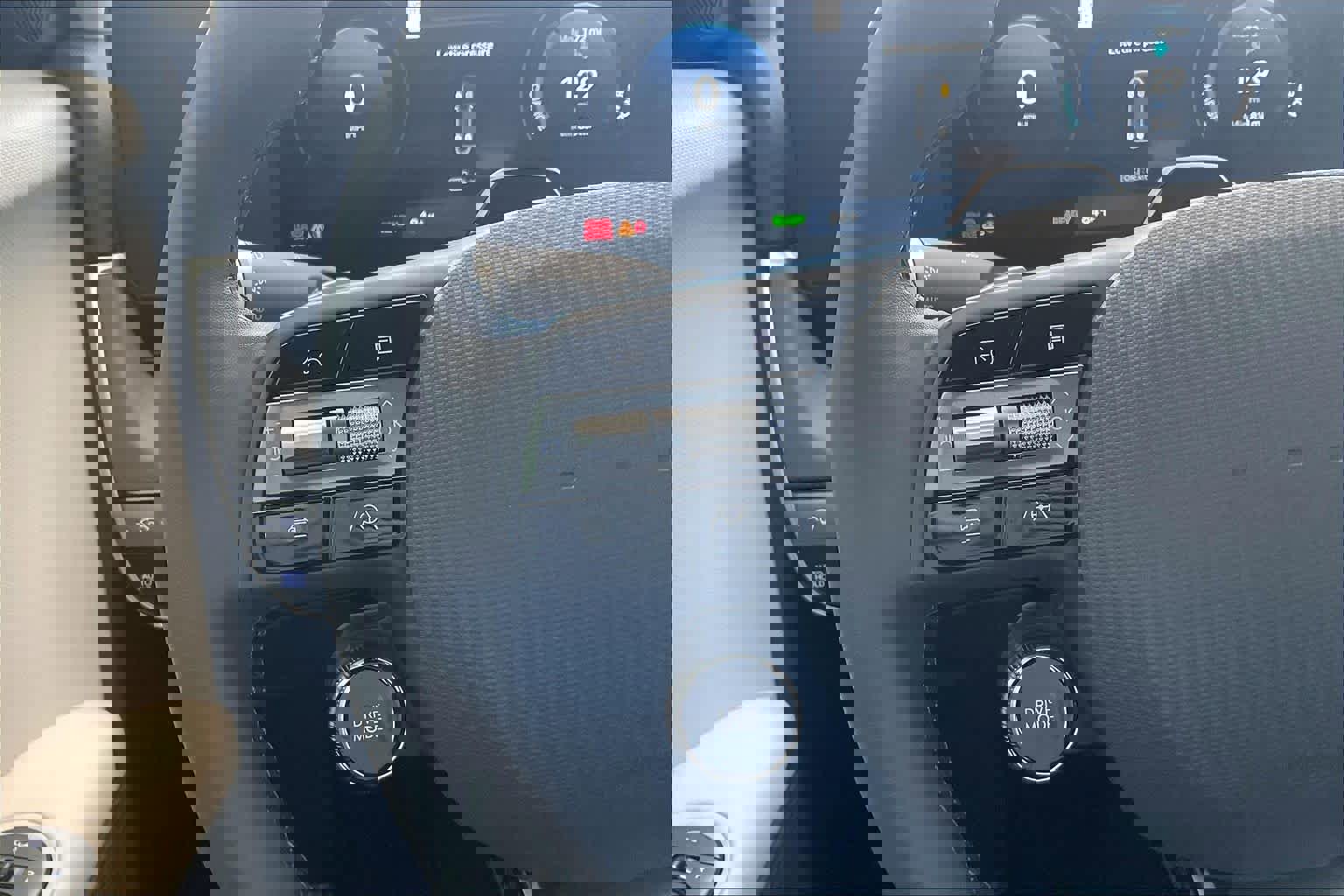 Certified 2025 Hyundai Ioniq 5 SEL image 23