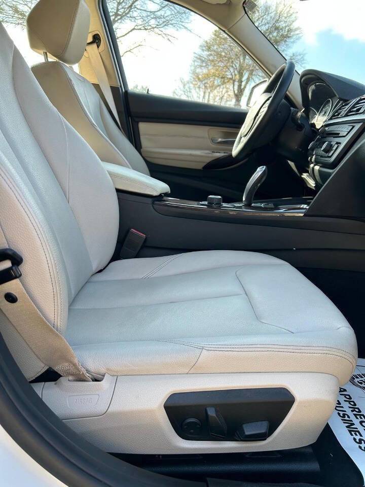 Used 2015 BMW 320i Sedan image 48