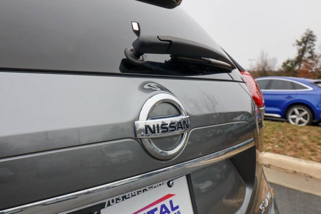 Used 2018 Nissan Rogue SL w/ Premium Package image 19