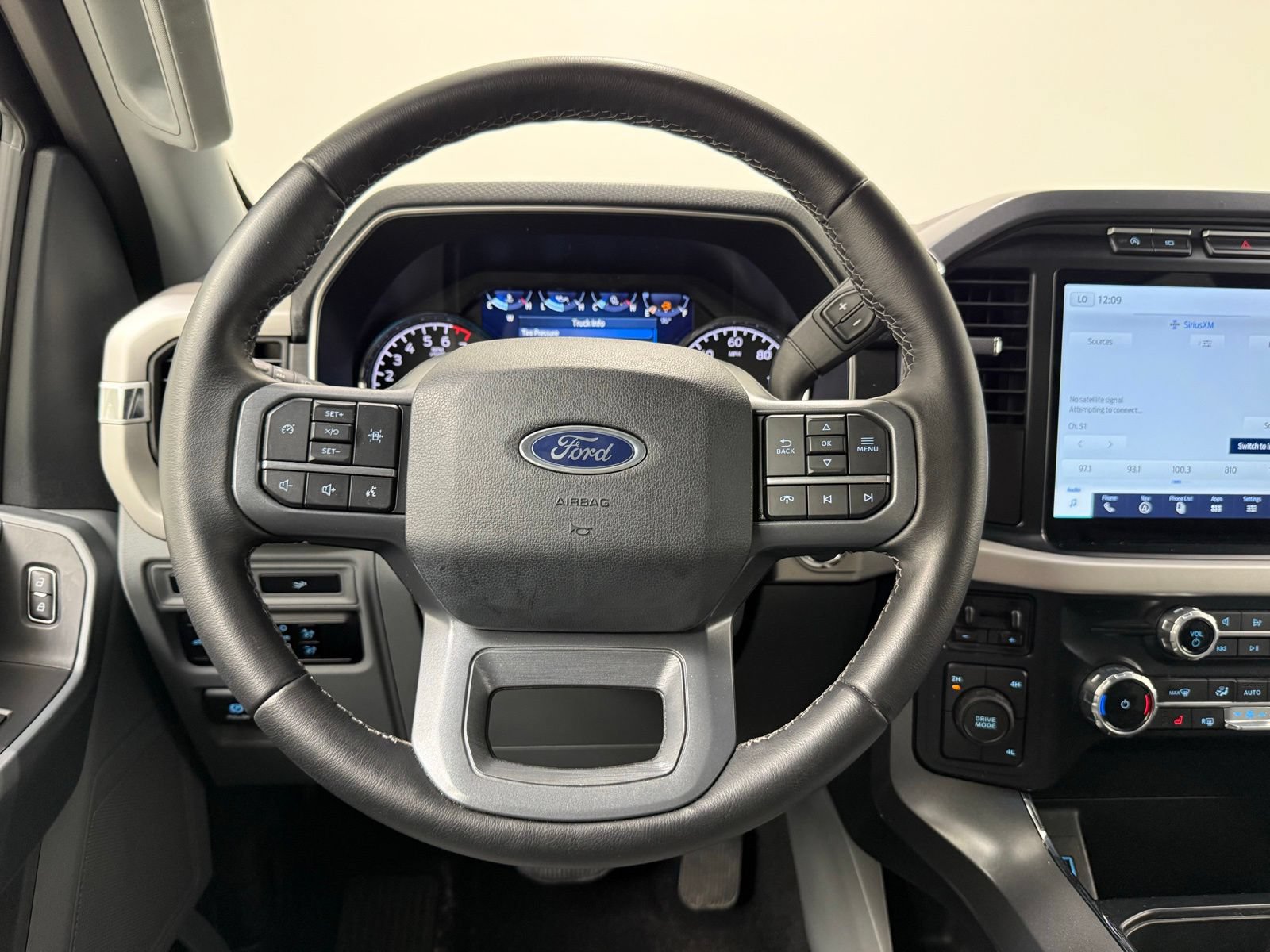 Used 2023 Ford F150 XLT w/ Equipment Group 302A High AWD/4WD image 25