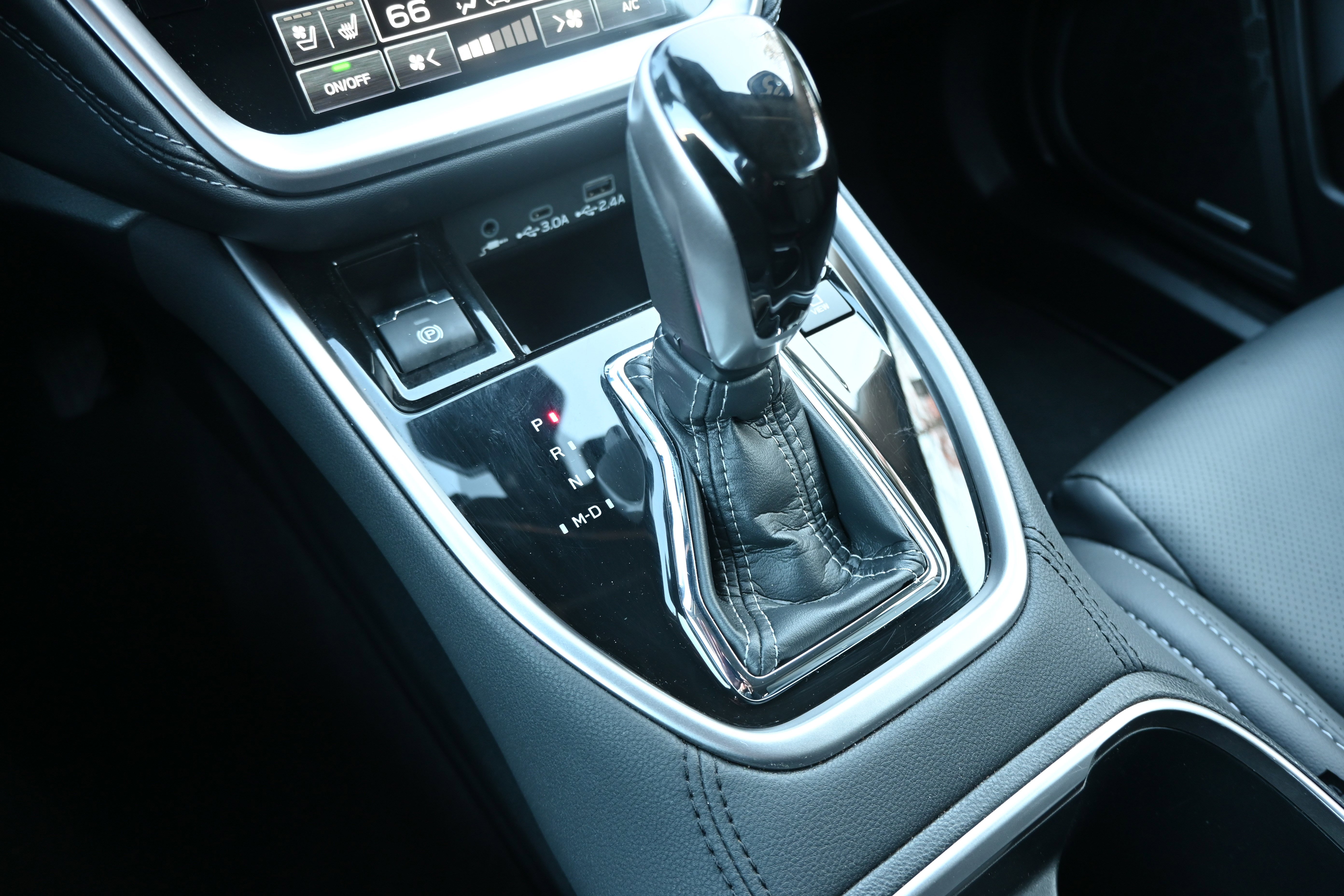 Certified 2025 Subaru Outback Touring XT image 27