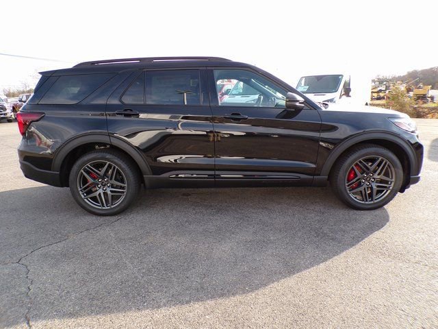 New 2026 Ford Explorer ST w/ Sun And Sound Package image 5