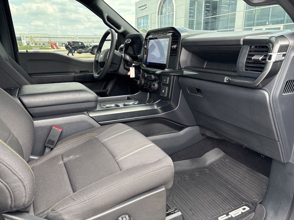 Used 2024 Ford F150 STX image 14