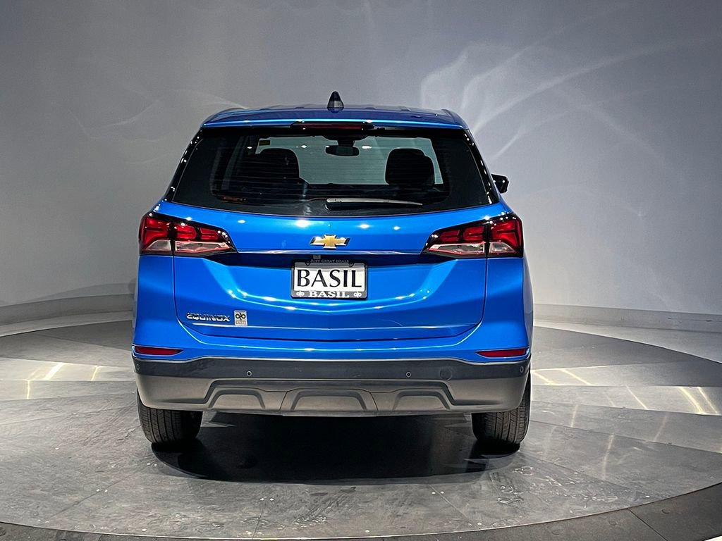 Used 2024 Chevrolet Equinox LS w/ Driver Confidence II Package image 12