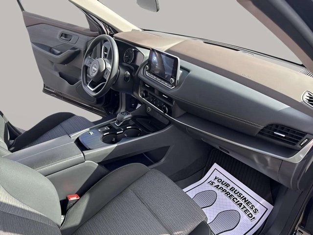Used 2022 Nissan Rogue S image 17