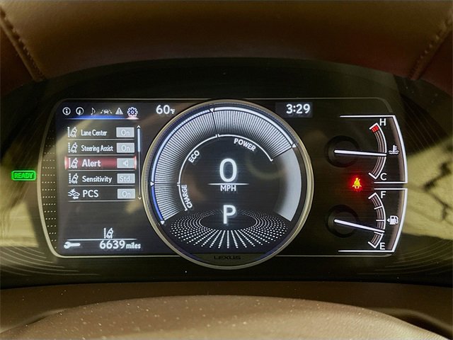 Used 2021 Lexus ES 300h Ultra Luxury image 18