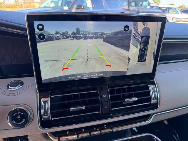 Used 2022 Lincoln Navigator Reserve image 30