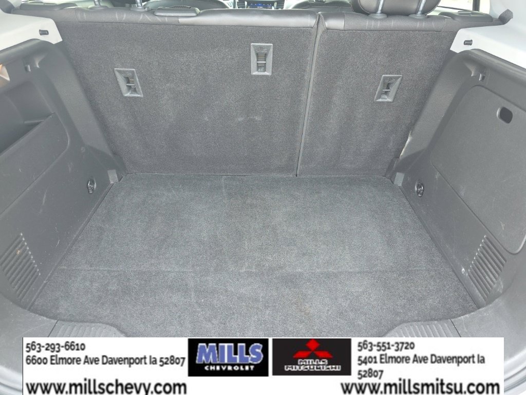 Used 2021 Chevrolet Trax LT w/ LT Convenience Package FWD image 18