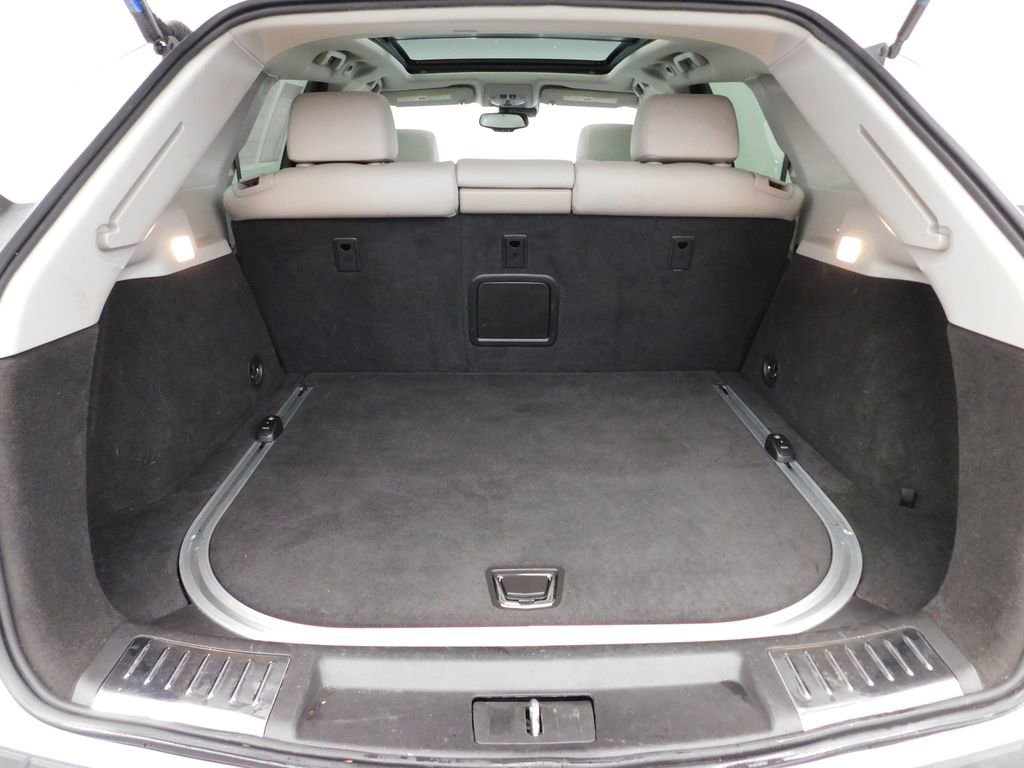 Used 2015 Cadillac SRX Performance w/ Driver Awareness Package image 11