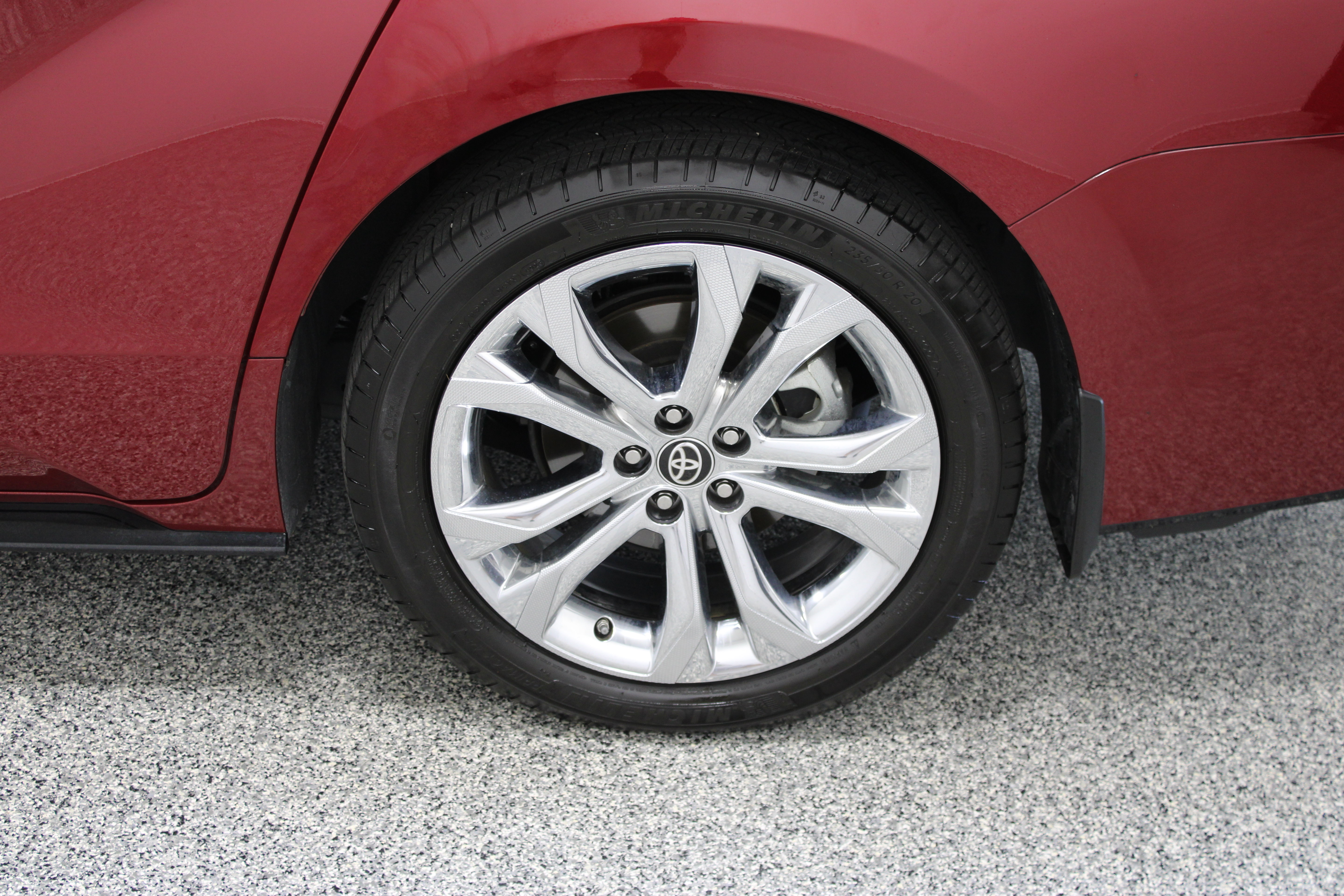 Used 2024 Toyota Sienna Platinum FWD image 10