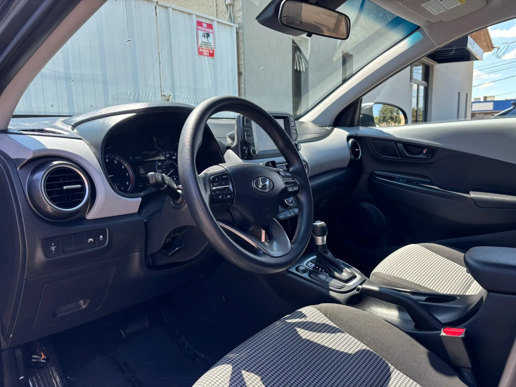 Used 2021 Hyundai Kona SE AWD/4WD image 13