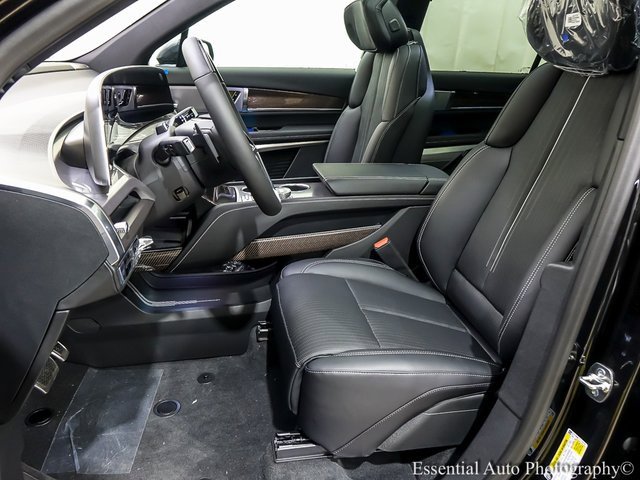 New 2026 Cadillac Vistiq Sport w/ LPO, Floor Liner Package image 8