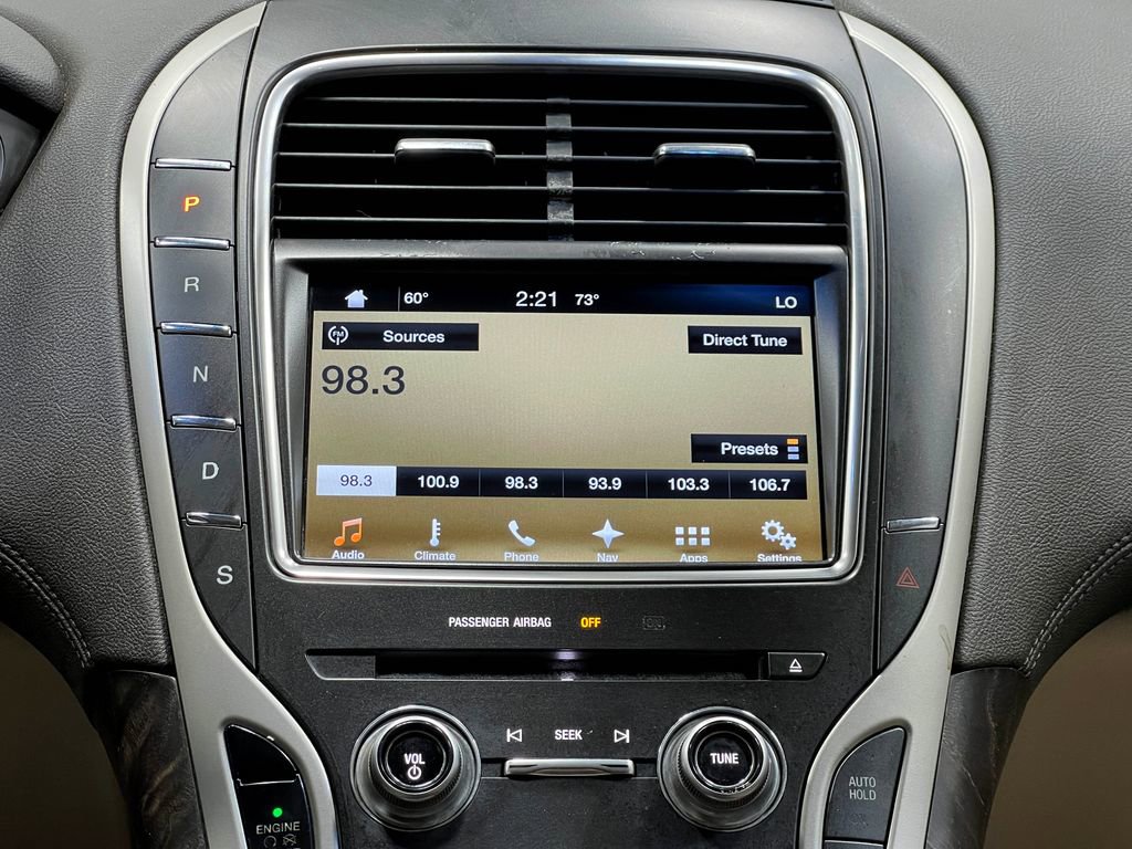 Used 2016 Lincoln MKX Reserve w/ Driver Assistance Package image 25