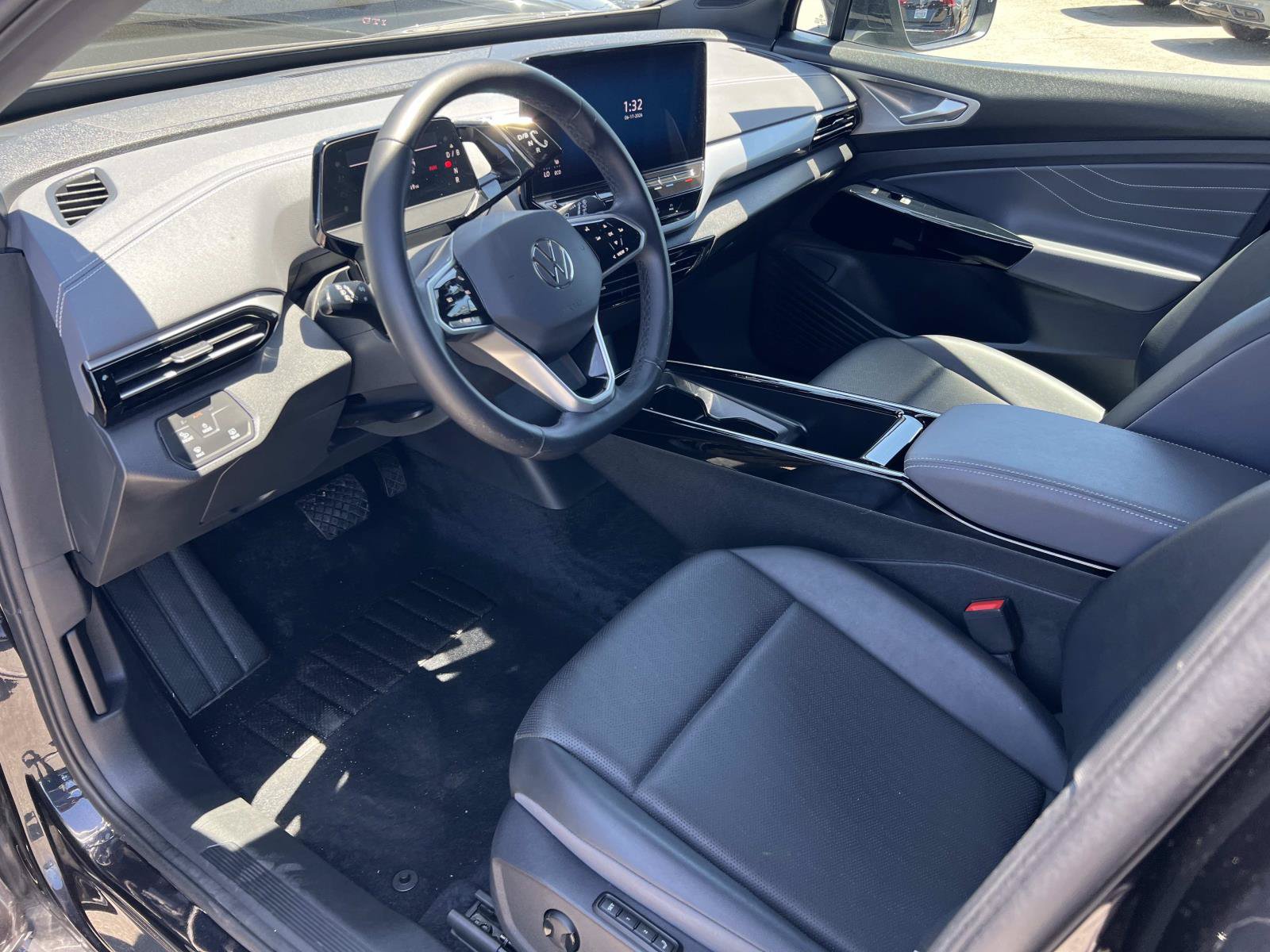 Certified 2023 Volkswagen ID.4 Pro S RWD image 5