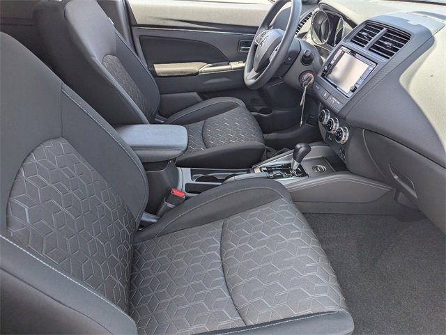 New 2025 Mitsubishi Outlander Sport ES image 7