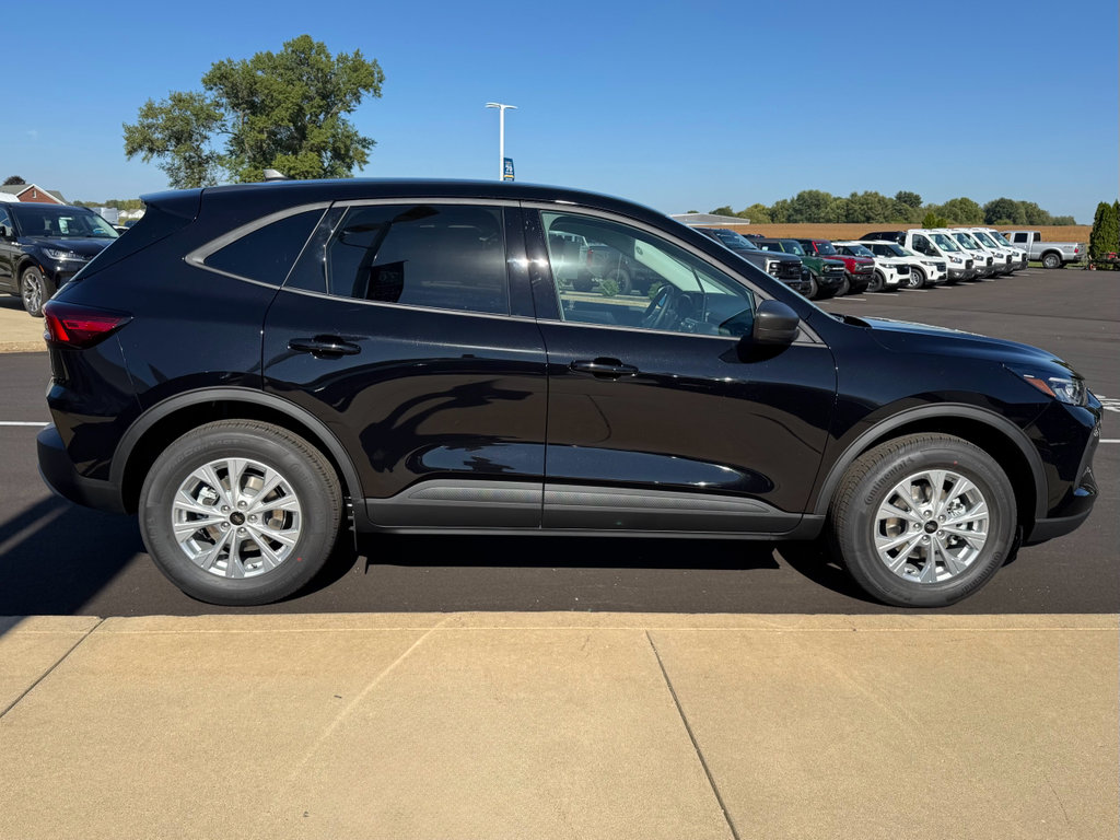 New 2026 Ford Escape Active image 11