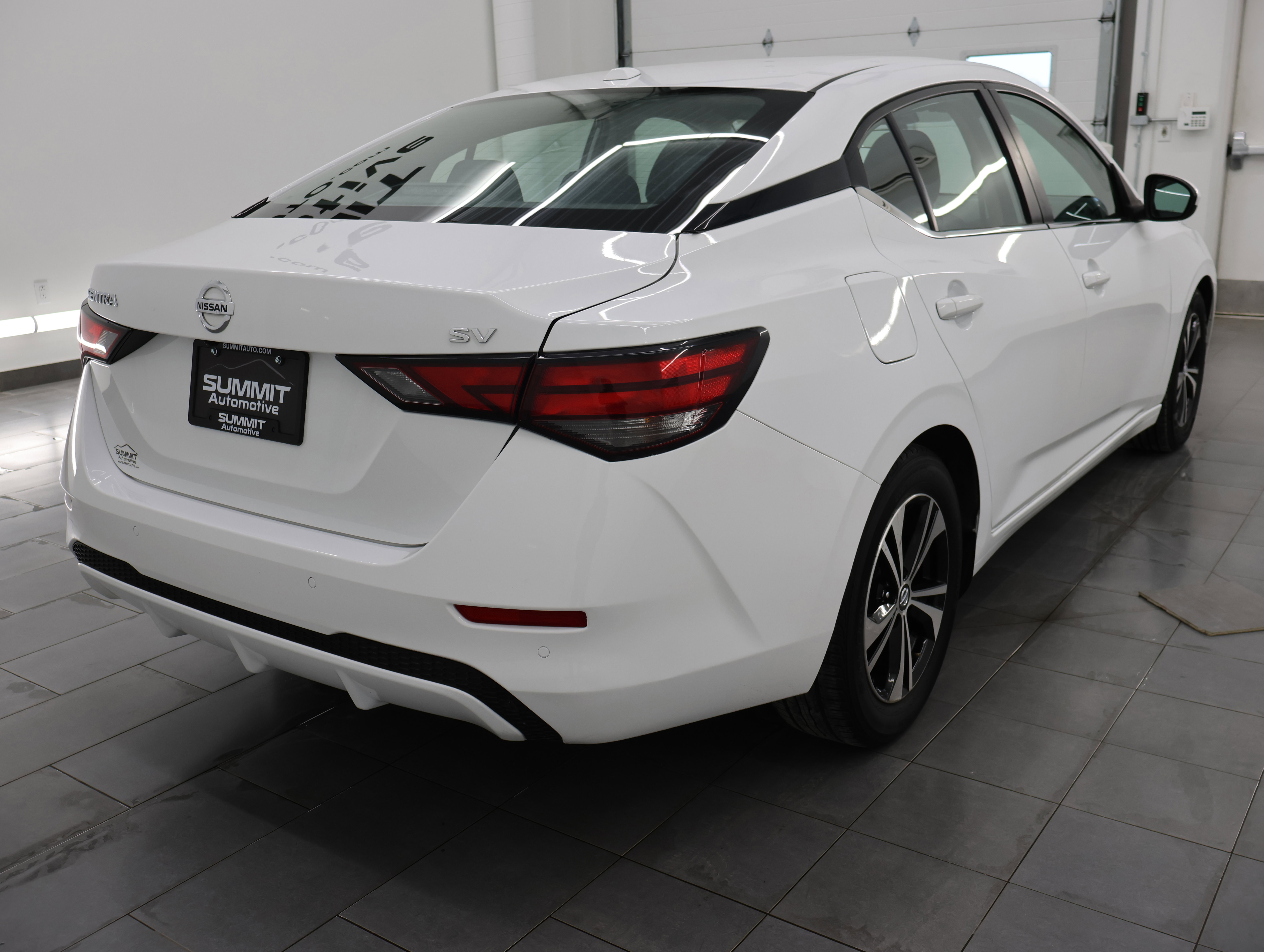 Used 2023 Nissan Sentra SV image 5