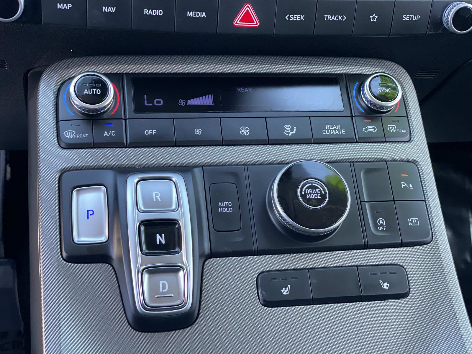 Used 2024 Hyundai Palisade SEL image 15