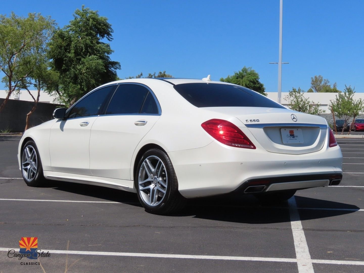 Used 2014 Mercedes-Benz S 550 Sedan w/ Sport Package w/ Sport Package image 15