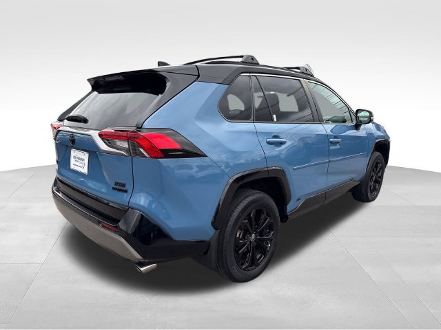 Used 2023 Toyota RAV4 XSE AWD/4WD image 5