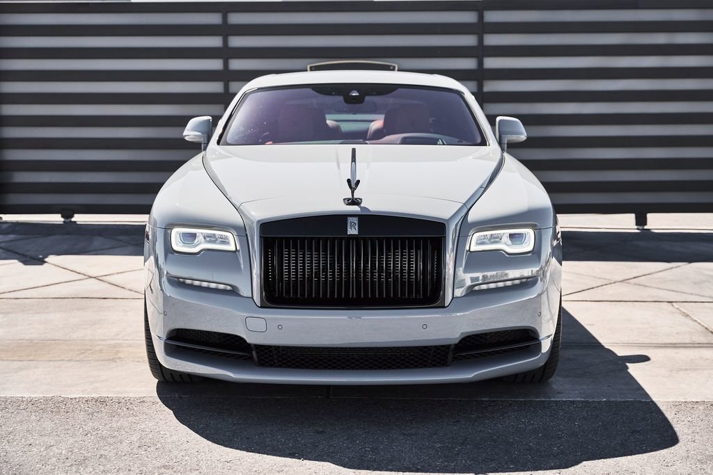 Used 2020 Rolls-Royce Wraith RWD image 2