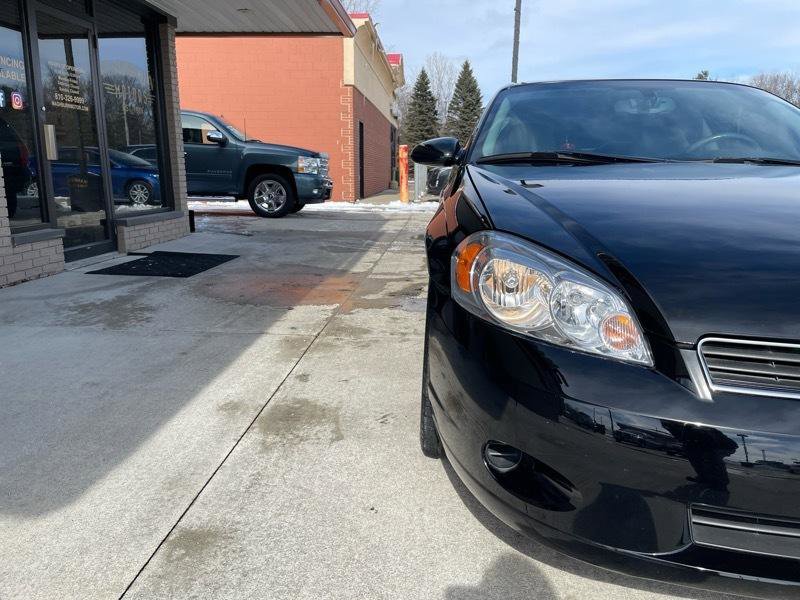 Used 2007 Chevrolet Monte Carlo LT FWD image 6