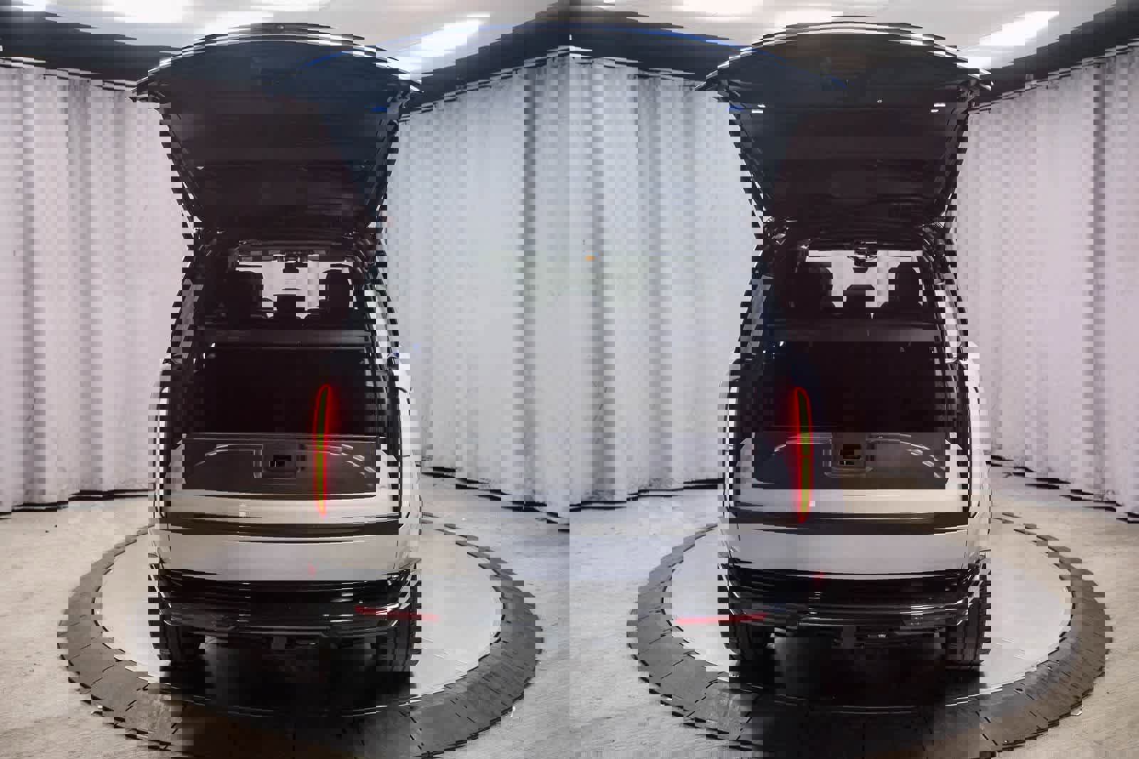 Used 2024 Land Rover Range Rover SE image 25