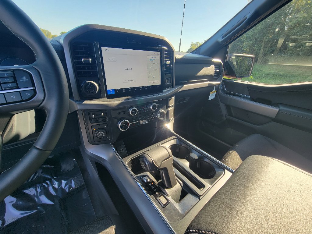New 2025 Ford F150 XLT image 20