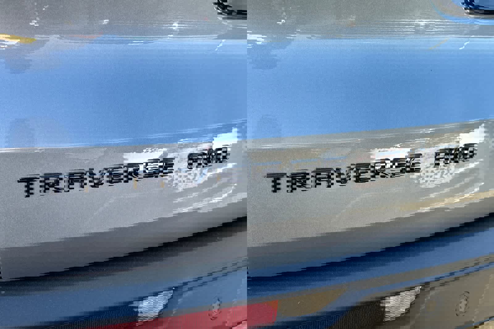 Used 2026 Chevrolet Traverse LT w/ Midnight/Sport Edition image 21