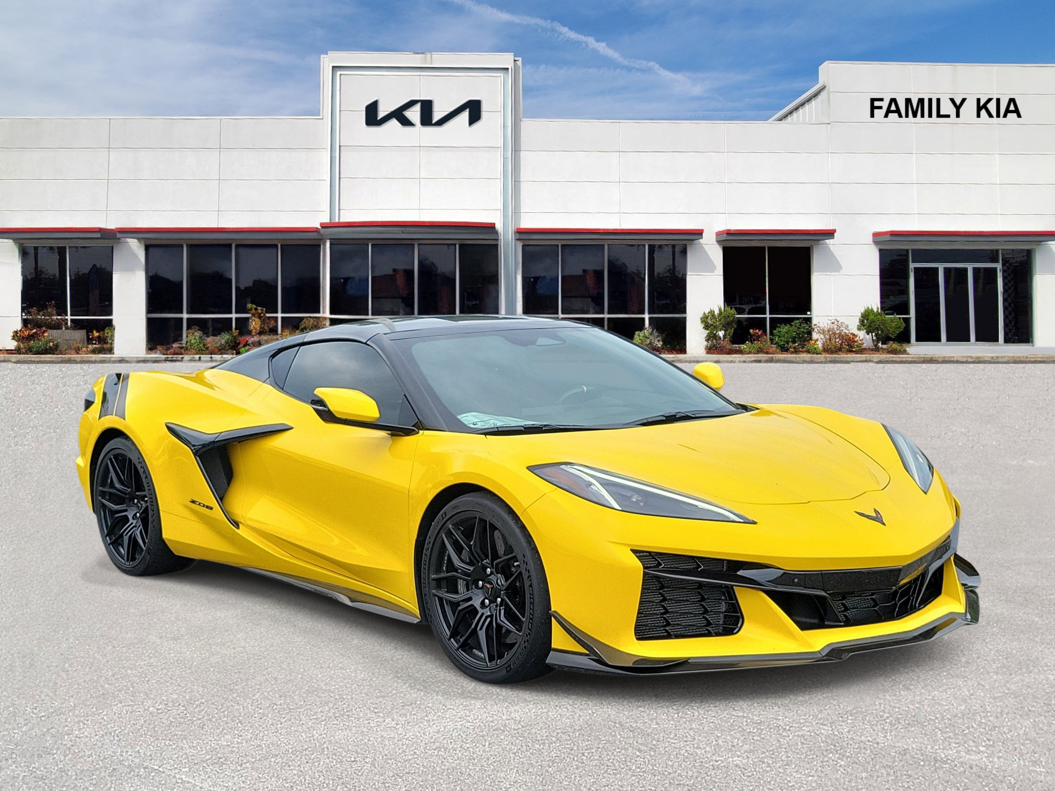Used 2025 Chevrolet Corvette Z06 w/ Z07 Performance Package
