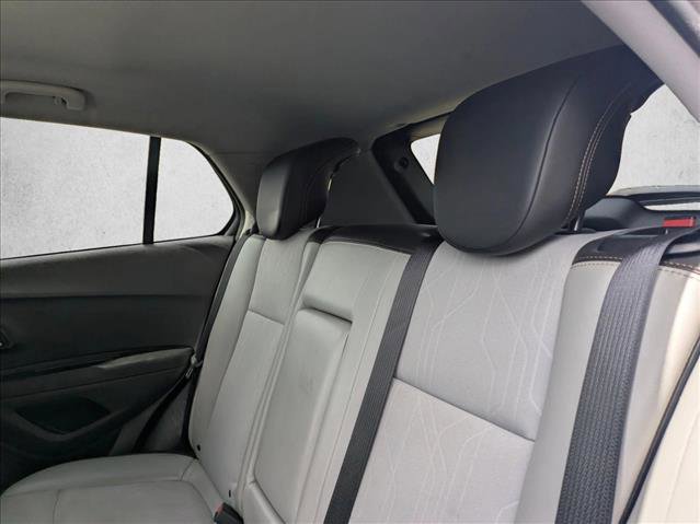 Used 2019 Chevrolet Trax LT w/ Driver Confidence Package image 12
