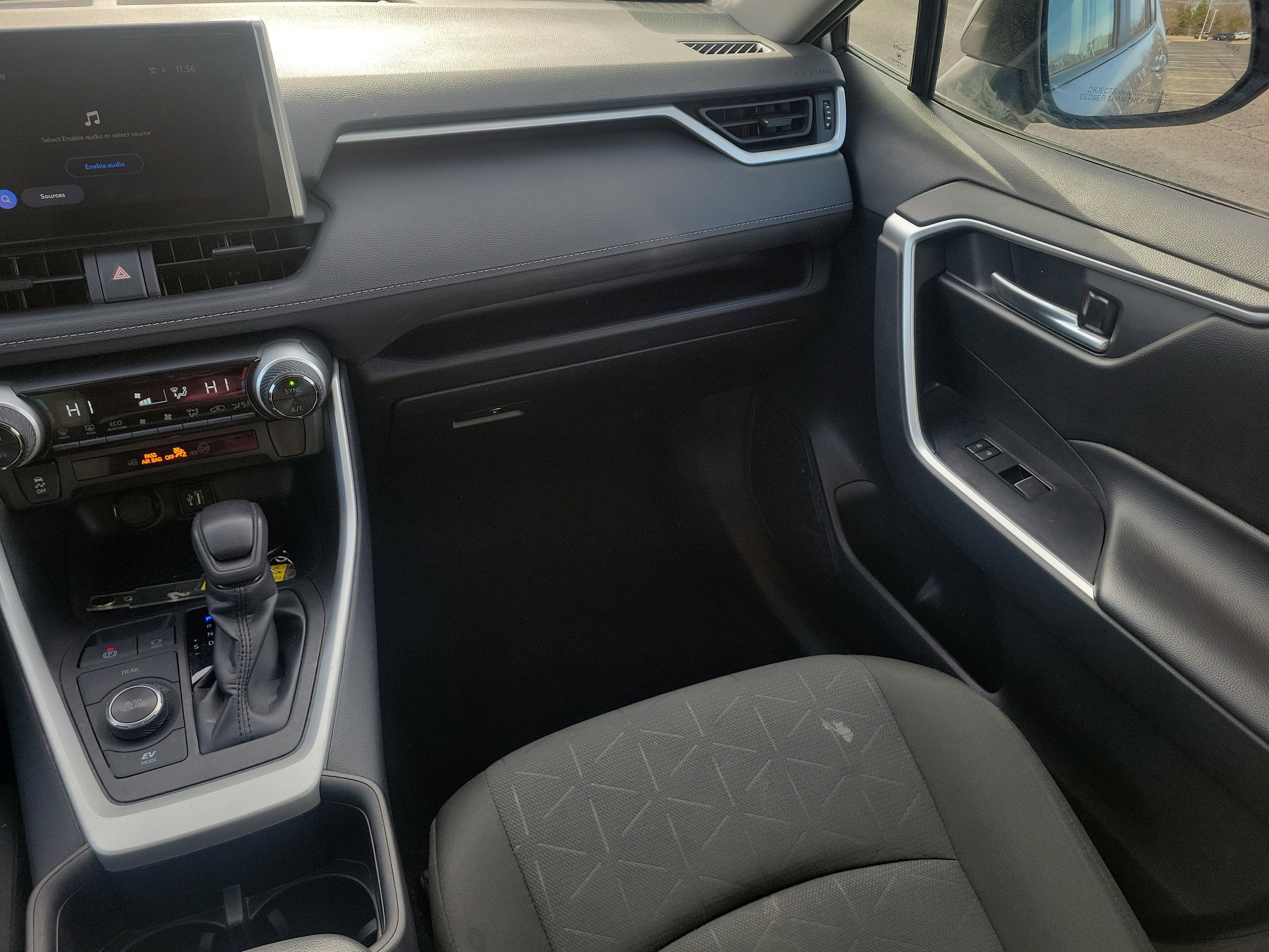 Used 2024 Toyota RAV4 XLE image 13