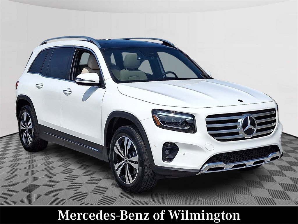 Certified 2025 Mercedes-Benz GLB 250 4MATIC image 1